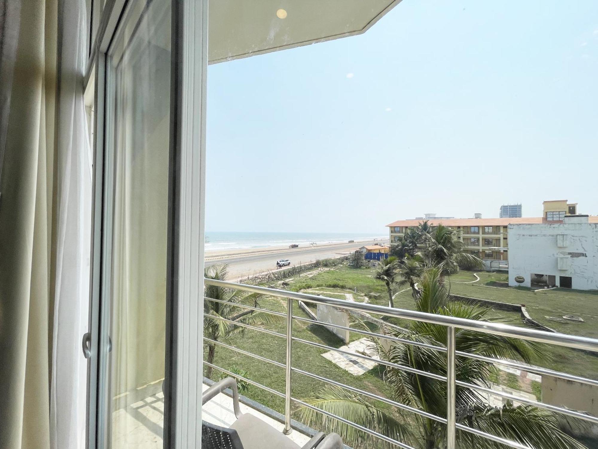 Hotel Tbs In Puri Exterior photo